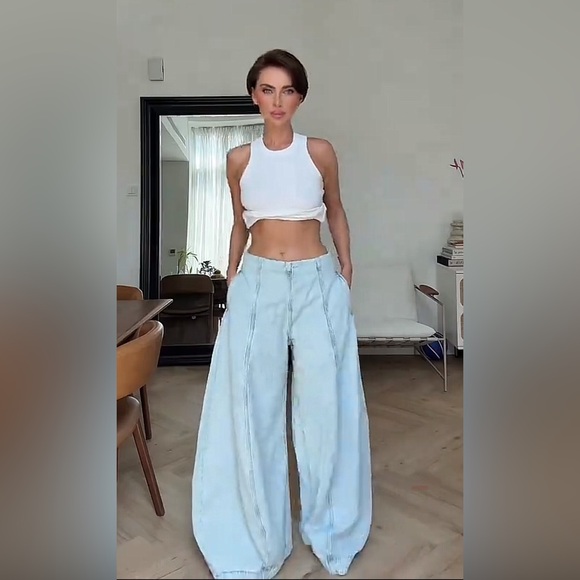 Zara Collection High Waisted Balloon Denim Jeans - Picture 7 of 16